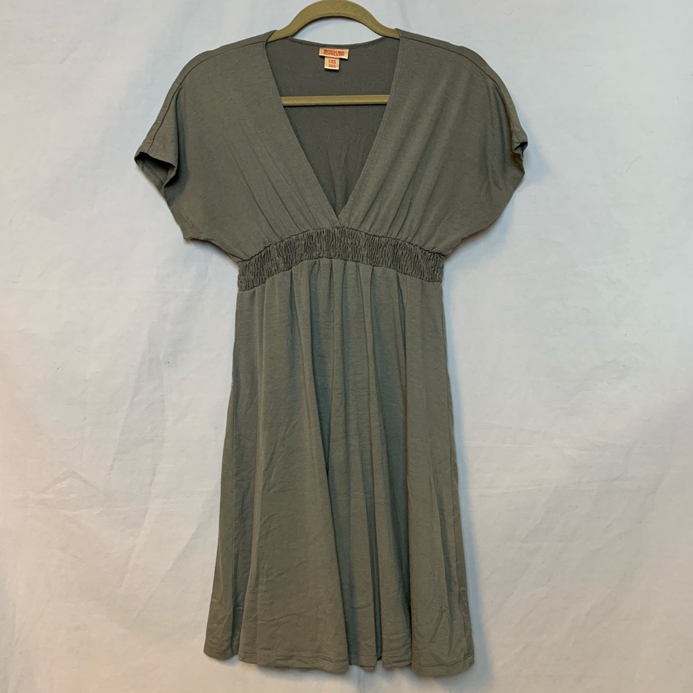 Gray knit Mossimo deep v-neck dress